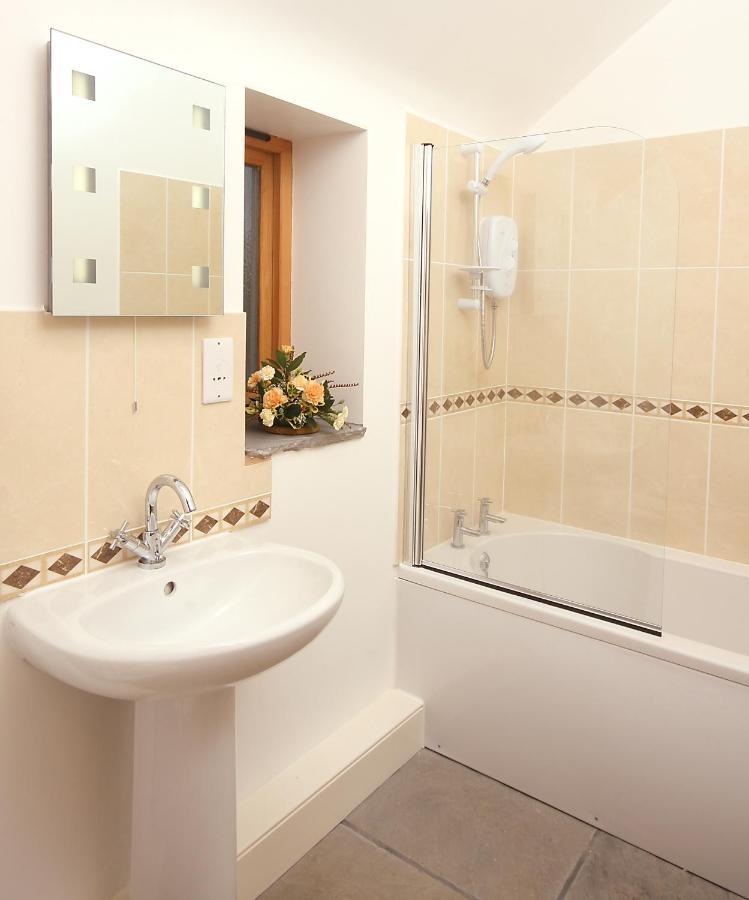 Pear Tree Cottages Wedmore Eksteriør billede