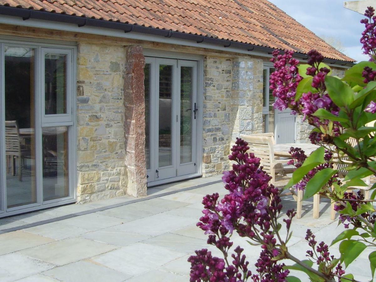 Pear Tree Cottages Wedmore Eksteriør billede